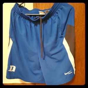 Mens athletic shorts